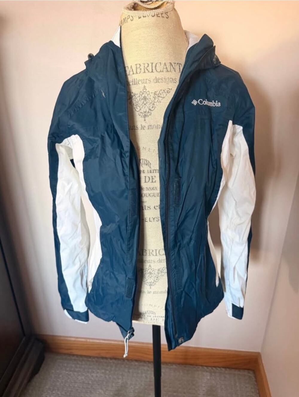 Columbia Omni Shield Dark Teal Blue White Colorblock Hooded Rain Jacket XS